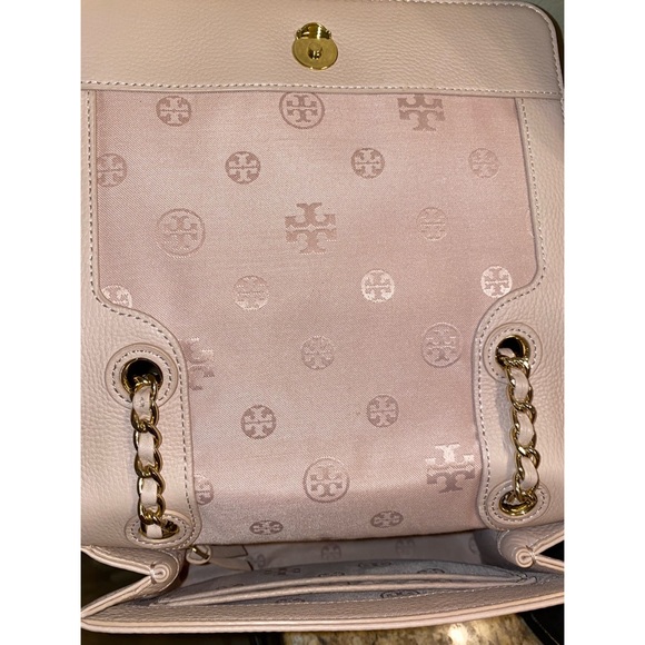 Tory Burch Bryant Convertible bag - Picture 6 of 8